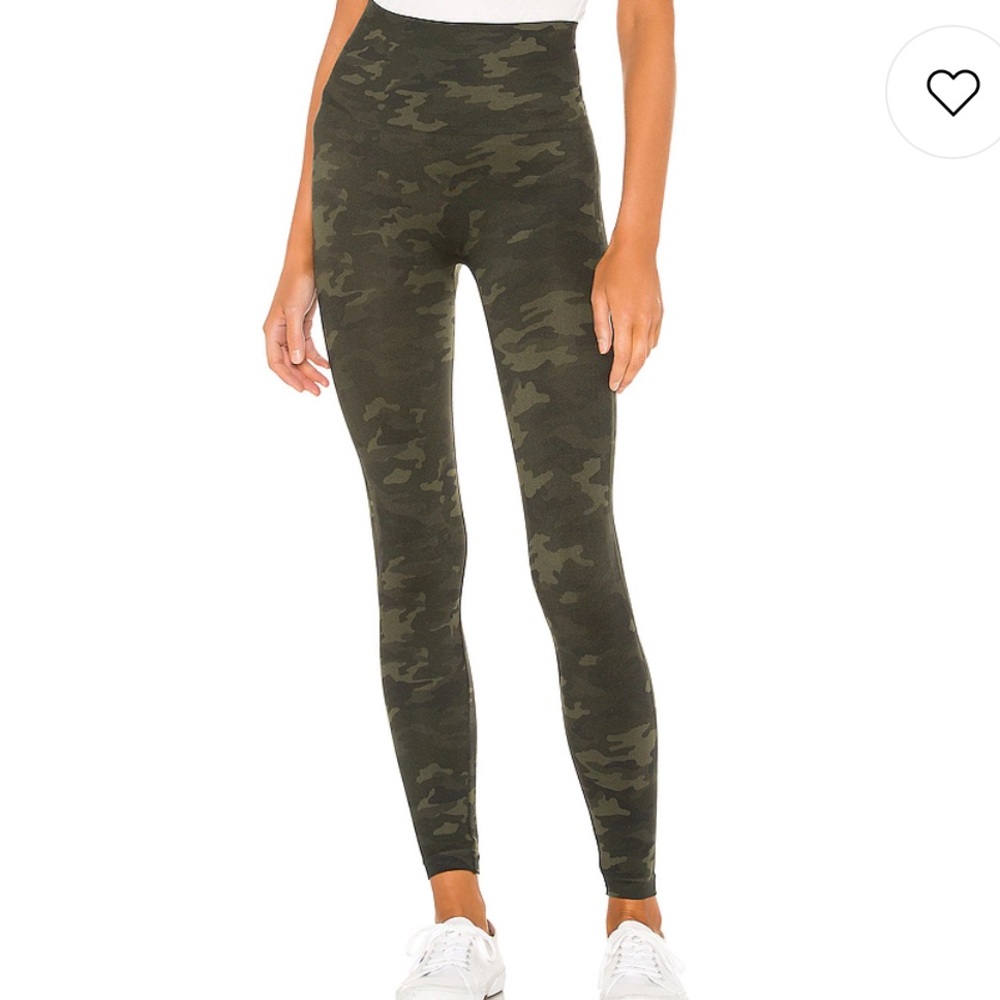 SPANX Look At Me Now Seamless Legging